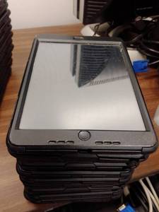 lot 1193 image: iPad Model A1432 Generation II (11) Black Covers
