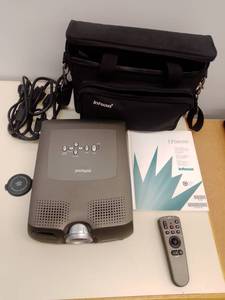 lot 980 image: In Focus Projector LP280 Model, 800x600 resolution, 1000 lumens.