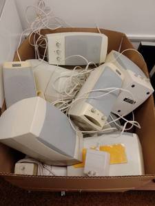 lot 983 image: Large Box Computer Speakers.