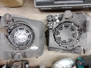 lot 891 image: Homelite Motor (2) Quantum Power 4Hp Briggs and Stratton.  repairs may be needed.