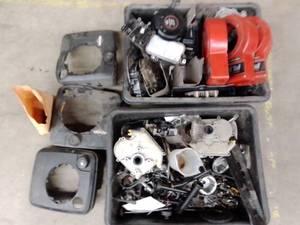 lot 914 image: Briggs and Stratton Casings, rewinds, gas tanks, dipsticks and tubes