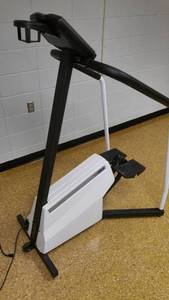 lot 1434 image: Cybex 700 Stair Climber. HR Monitor, Control and color digital display.