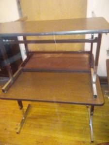 lot 1284 image: Tables (4) Adjustable Height