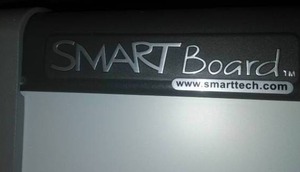 lot 1318 image: Smartboard (65W x 49H) by Tech plus.