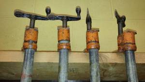 lot 1252 image: Pony Large Bar Clamps (4) 31in.