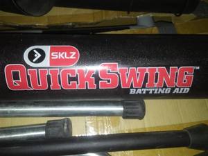 lot 833 image: Skilz Quick Swing batting aid
