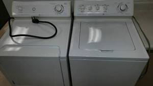 lot 1174 image: Maytag Washer Dryer