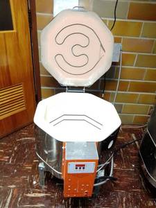 lot 1246 image: Jen Ken Kiln
