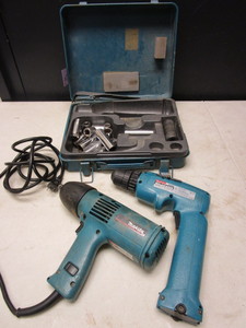 MAKITA 12 IMPACT WRENCH AND CORDLESS DRIVER DRILL