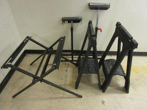 STANLEY SAW HORSES, DEWALT STAND, ROLLER STANDS