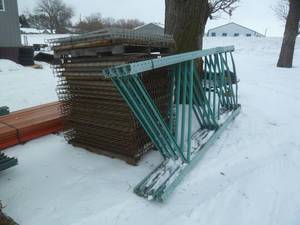 Pallet Racking Tear Drop Style