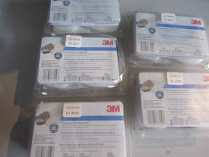 lot 28 image: 3M Respirator Kits