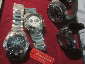 lot 61 image: Wrist Watches - Amitron & Swiss