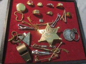 lot 62 image: Mens Jewelry