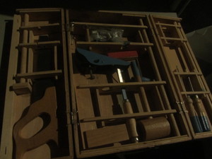 lot 39 image: Wood Working Chest