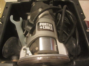 lot 106 image: Porter Cable Router in Case