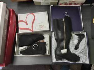 2-Pair Shoes Ladies Size 6
