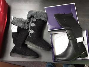 2-Pair Shoes Ladies Size 6