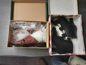 2 Pr. Ladies Clarks Sz.9 12, Black Bootie Sz.6