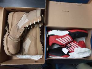 2 Pr. Mens Sz. 9