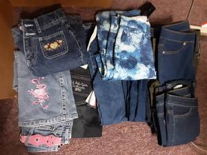 10 Pr. Girls Jeans Sz. 7