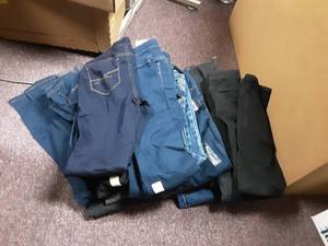 28 Pr. Girls Jeans Sz. 12