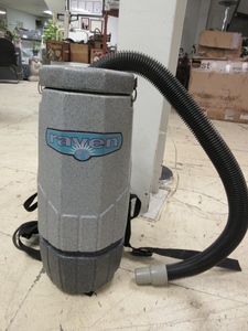 lot 325 image: SUPER RAVEN BACK PACK VACUUM