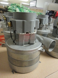 lot 319 image: 4 NEW AMETEK VACUUM MOTORS