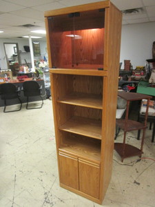 lot 403 image: OAK VENEER PIER TOWER WITH SOLID OAK TRIM AND DOORS