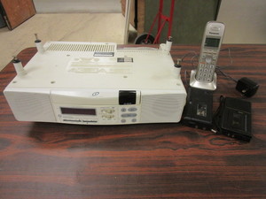 lot 451 image: GE SPACEMAKER CD PLAYERRADIO, MICRO CASSETTE RECORDERS, PANASONIC CORDLESS PHONE