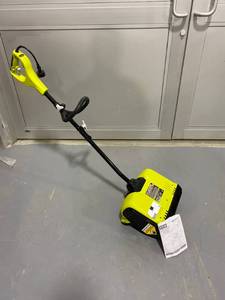 lot 22 image: RYOBI 12 in. 10 Amp Corded Electric Snow Blower Shovel