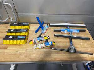 lot 36 image: Lot of Scrub Brushes and squeegees