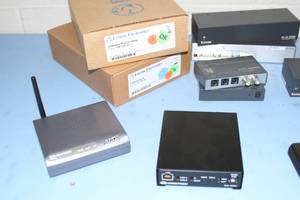 lot 71 image: Miscellaneous Lot of Extron & Crestron Pro Audio  Video Integration Control Items & Accessories