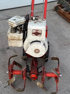 lot 9 image: Roticul SuperMatic Garden Tiller