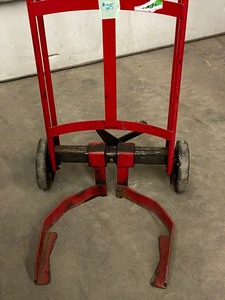 lot 25 image: Commercial Barrel Picker Cart