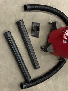 lot 43 image: Master Mechanic 12-Gallon 2HP WetDry Vac