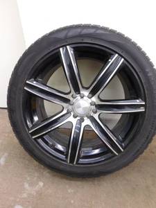 lot 11 image: 4 - 18 Alloy Wheels and Snow Tires