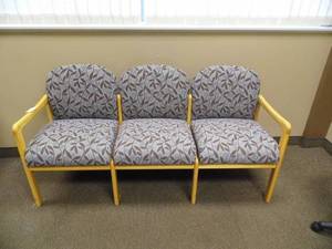 lot 4 image: Waiting Room Chairs