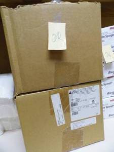 lot 20 image: Lot of 2 Boxes of Tubing