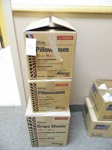 lot 26 image: Drape Sheets - Pillowcases
