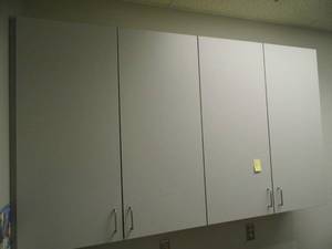 lot 31 image: Cabinets