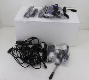 lot 32 image: MISC DVI, VGA & Power Cables