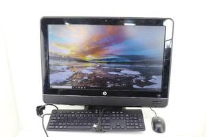 lot 33 image: HP Compaq 8200 Elite All-in-One Computer