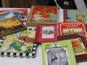 lot 15 image: Vintage Books