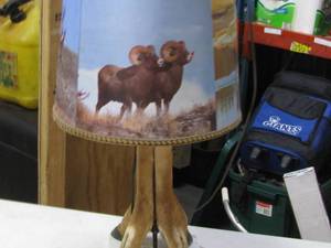 lot 30 image: Deer Leg Lamp