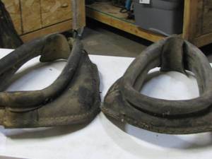 lot 46 image: Horse Collars