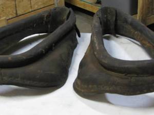 lot 47 image: Horse Collars