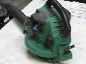 lot 60 image: Gas Blower