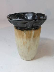 lot 22 image: Signed Ceramic Vase
