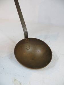 lot 40 image: ANTIQUE Copper Ladle